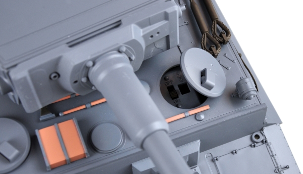 23059 Tiger I 1:16 Standard Line IR/BB